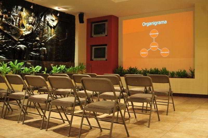 Hotel Presidente San José Facilidades foto